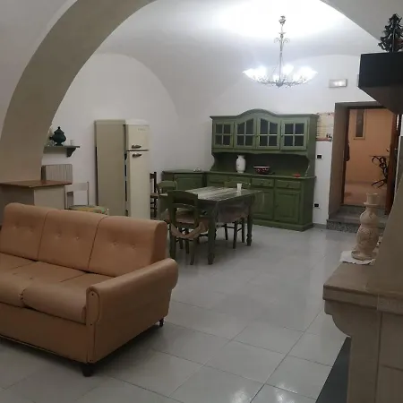 Easy Roi Casa Indipendente Al Castello Melfi