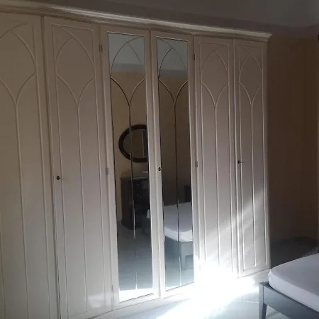Easy Roi Casa Indipendente Al Castello Апартаменты