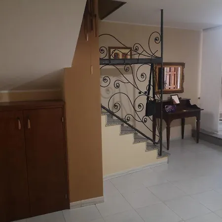Apartamento Easy Roi Casa Indipendente Al Castello *